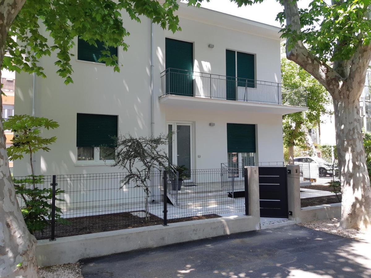 Villa Lina Ρίμινι Εξωτερικό φωτογραφία
